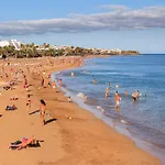 Los Arcos Apartment. Sea View