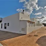 Vivienda Vacacional Con Balcon La Vela