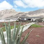 Temisa Famara Beach