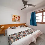 Apartamentos La Peñita