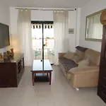 Lidl Bright Central Two Bed Apartment Pdc