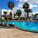 Bungalow Playa Bastian - Piscina Climatizada - Wifi - Playa 1 Min.