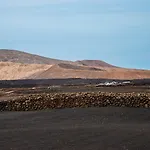 Casa Volcan De Caldera Blanca