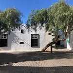 Casa Lupe. Art-Inspired Courtyard House In Teguise