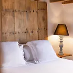Hotel Emblematico La Casa De Los Naranjos