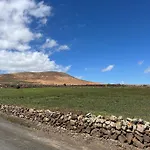 Sombra De Guanapay