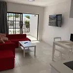 Apt 11