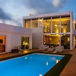 Stylish Tias Villa 4 Bedrooms Villa Tias Private Pool Beautiful Views