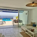 Frontline Villa 26, Modern Coastal Design With Amazing Views