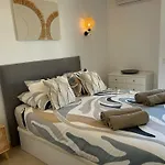 Stunning Duplex 3 Minutes Walk To Seafront