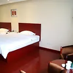 Greentree Inn Jiangsu Xuzhou Peixian Fankuai Road Express Hotel