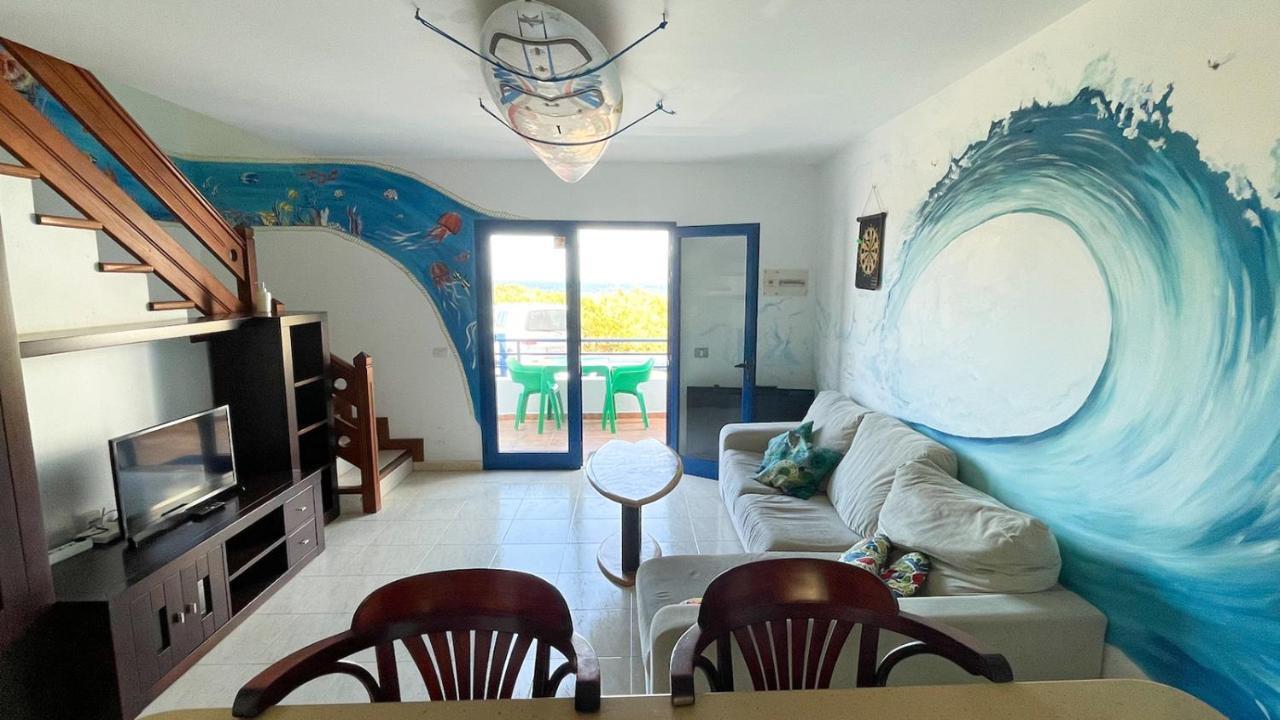 Red Star Surf&yoga Camp Lanzarote * Famara