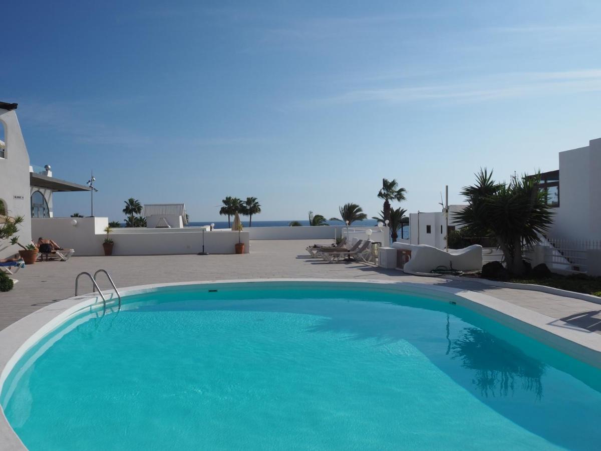 Sea View With Direct Access To Boulevard Апартаменты *