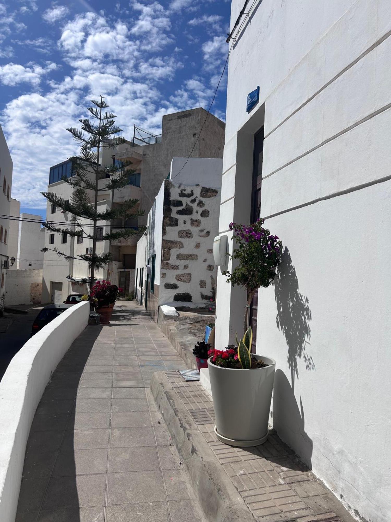 La Buganvilla House * ארסיפה