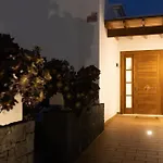 Villas Mamma Mia Pool Heat Private & Jacuzzi