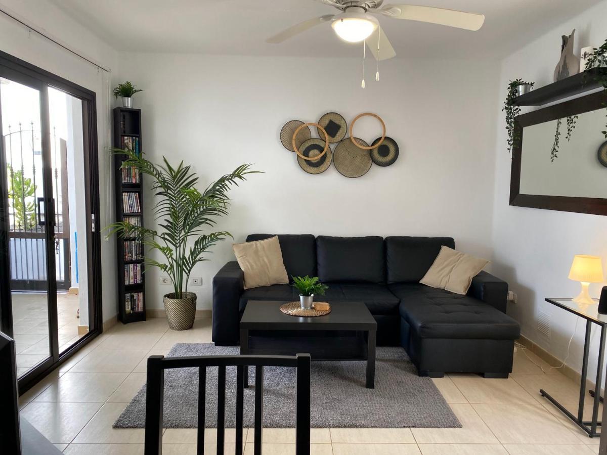 Beautiful With Private Sunny Terrace Apartament *