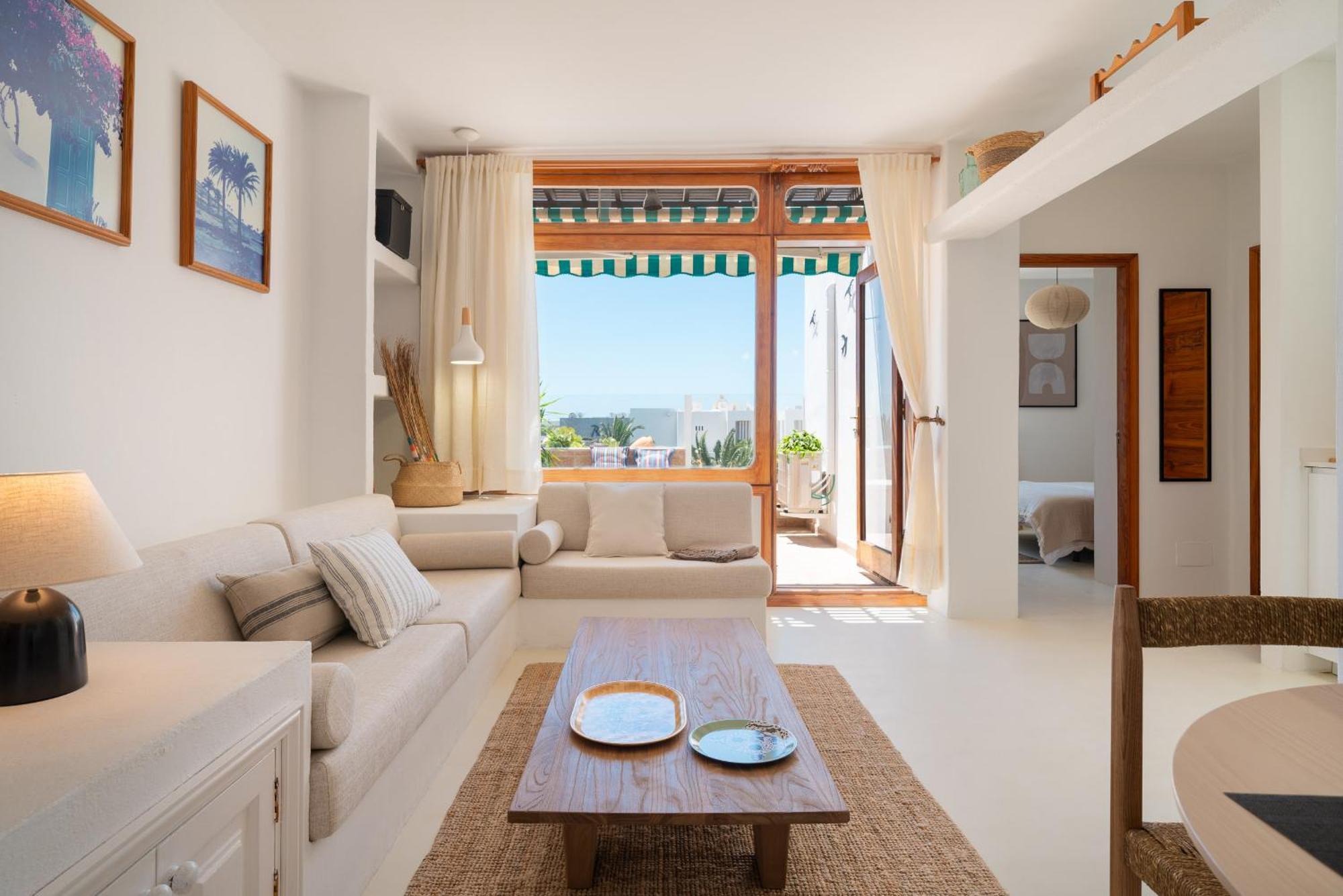 Lanzarote Apartments, Isla De Lobos *