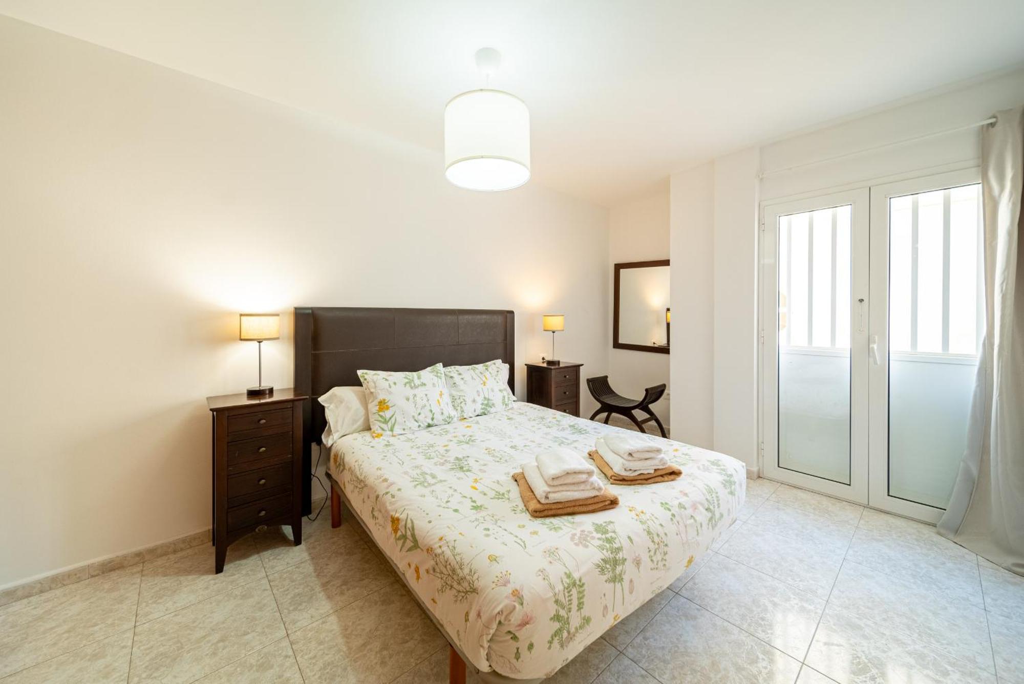 Cava, En Apartment *