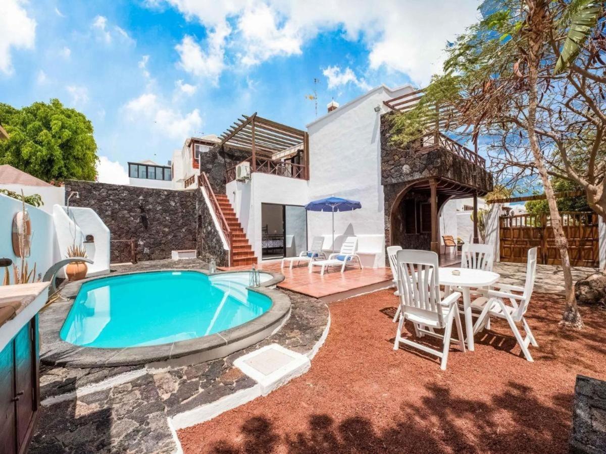 Aloe Villa *
